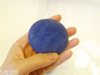 新買的氣墊粉撲要洗嗎？用久了一定要清洗