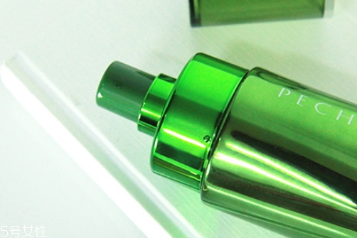 爽膚水要涂多少合適？來(lái)看看爽膚水的用量