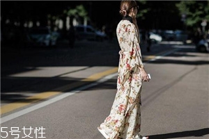 春天穿什么裙子好看？爭(zhēng)奇斗艷全靠它