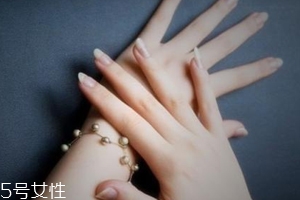 冬天怎么保養(yǎng)手？干燥季必備的滋潤護手霜排行榜