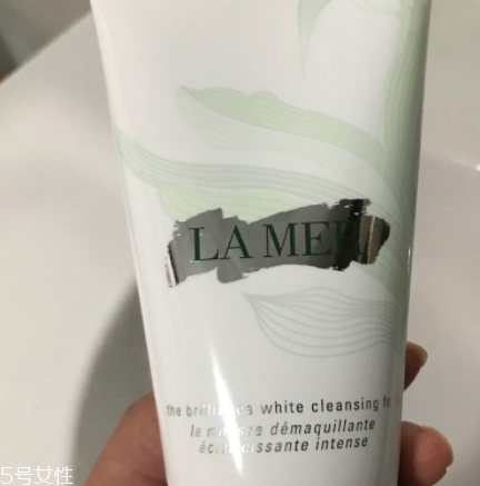 lamer海藍(lán)之謎和阿瑪尼哪個好？