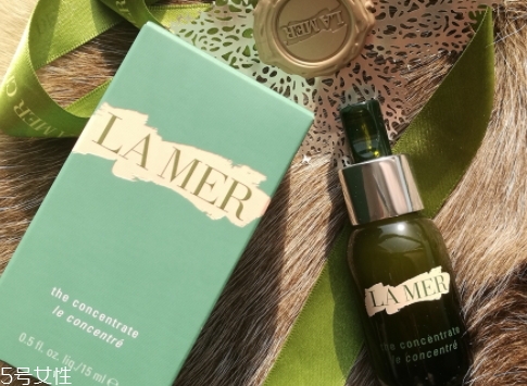 lamer海藍之謎精華液怎么用？