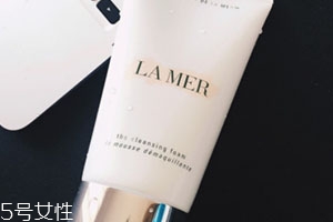 海藍之謎透潔面泡沫怎么用？璀璨凈透潔面泡沫