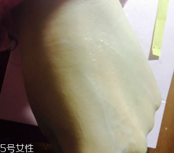悅詩風吟乳液為什么搓泥？吸收度一般