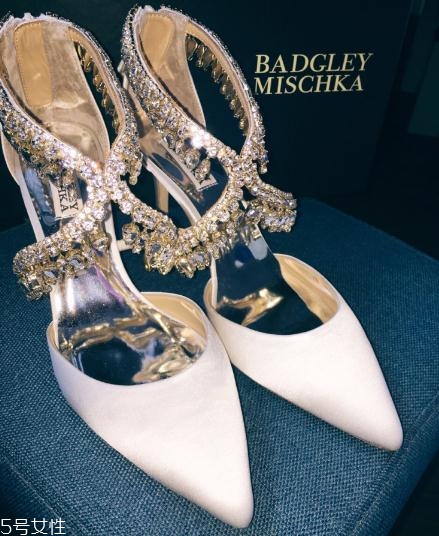 badgley mischka是什么牌子？高性價(jià)比婚鞋首選