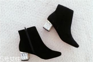 dune london是幾線品牌？英國(guó)著名奢華鞋履品牌