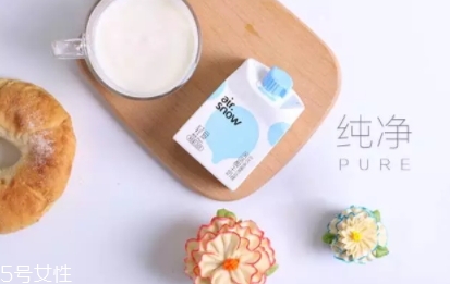 airsnow輕愛酸奶好喝嗎？新希望多種口味任你選擇