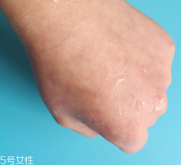 rosette去角質(zhì)凝膠怎么樣？真正的去角質(zhì)產(chǎn)品