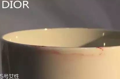 dior迪奧和蘭蔻口紅哪個(gè)好？