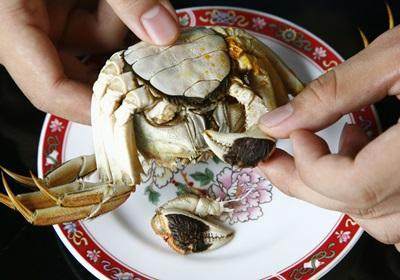 陽(yáng)澄湖大閘蟹怎么吃？食陽(yáng)澄湖大閘蟹注意事項(xiàng)