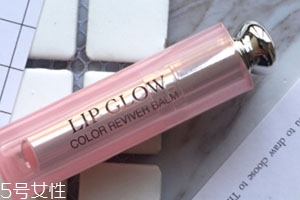 迪奧005和004哪個(gè)好看？