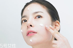 面霜可以晚上用嗎？面霜也分早晚霜