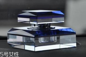 車載香水什么味道好？長(zhǎng)途駕駛用醒香型香水
