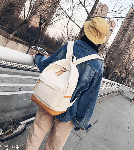 帆布包什么款式好看？這個(gè)春天一起文藝起來