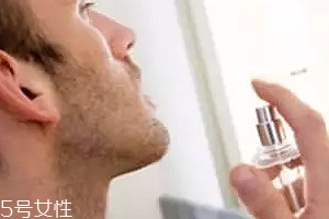 男士淡香水怎么噴？不要噴腋下