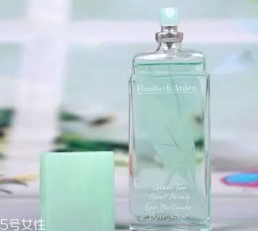 濃香水和淡香水哪個(gè)好？淡香水男女都能用
