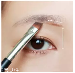 眉粉怎么畫(huà)眉毛好看？這么用眉妝超完美
