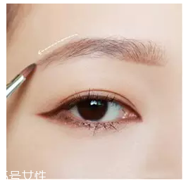 眉粉怎么畫(huà)眉毛好看？這么用眉妝超完美