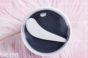 清潔面膜可以洗澡敷嗎？時機和方法很重要