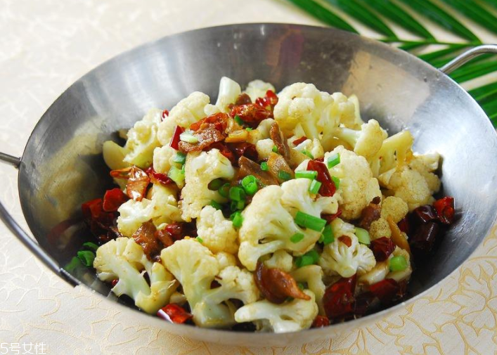 花菜炒多久能熟？5分鐘就足夠