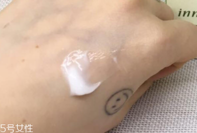 悅詩風吟滋潤面霜怎么樣？適合干皮的春夏面霜