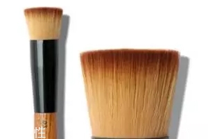 定妝粉用刷子好還是用粉撲好？新手用粉撲