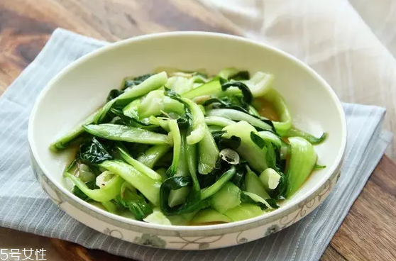 油菜怎么炒不苦？焯水能去掉苦味