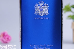 傳明酸和煙酰胺哪個好？可以一起用嗎