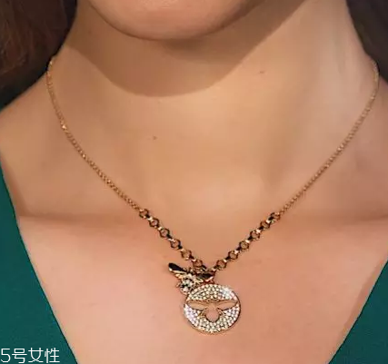 施華洛世奇小蜜蜂項(xiàng)鏈多少錢？