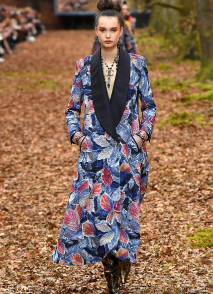 chanel香奈兒2018秋冬系列好看嗎_有哪些款式？