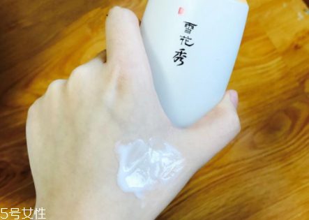 雪花秀滋陰套裝適合什么膚質(zhì)？所有肌膚都適用