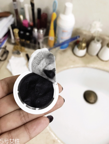 紀梵希澄凈亮顏面膜使用測評 黑慕斯面膜