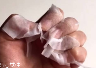 敷完的面膜有什么妙用？做手指膜預防倒刺