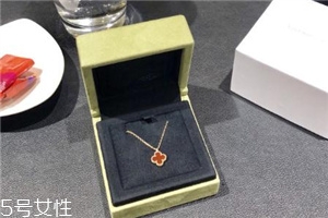 梵克雅寶屬于奢侈品嗎？名流貴族追捧的頂級(jí)珠寶