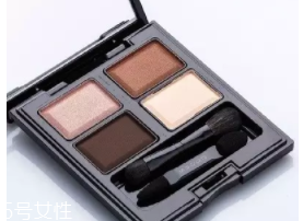 單眼皮如何畫眼影？亮色眼影會(huì)制造車禍現(xiàn)場