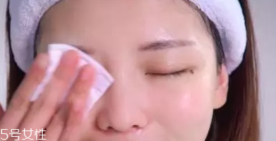 草莓鼻用什么產(chǎn)品最有效？4款產(chǎn)品讓鼻頭亮麗潔凈