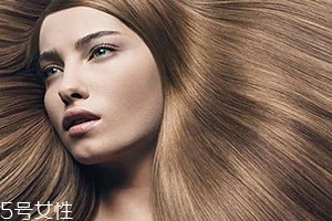 發(fā)膜在頭發(fā)上停留多久？正常發(fā)質3到5分鐘