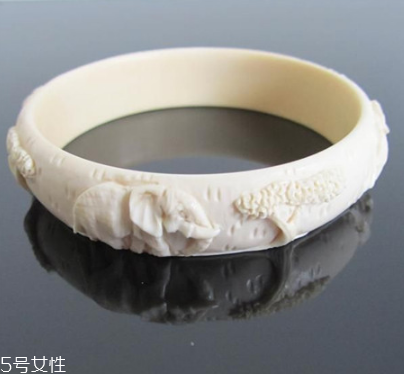 象牙手鐲可以天天戴嗎？這些忌諱要清楚