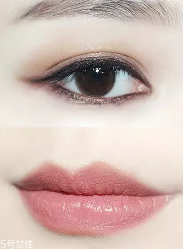顯年輕的口紅色有哪些？TF黑管口紅溫柔又活潑