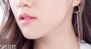 黃皮素顏怎么選口紅？這4種色號不化妝也女神