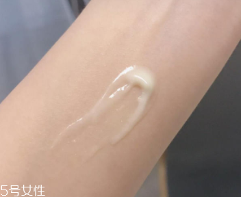 碧柔藍管防曬有酒精嗎？酒精過敏者慎用