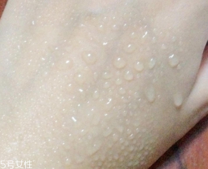 碧柔藍管防曬有酒精嗎？酒精過敏者慎用