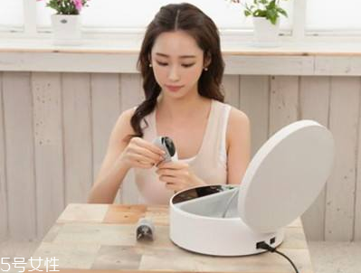 脫毛儀有輻射嗎？要購(gòu)買(mǎi)正規(guī)產(chǎn)品