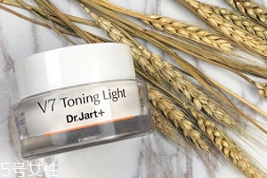 dr.jart+ V7素顏霜怎么樣？不適合干皮