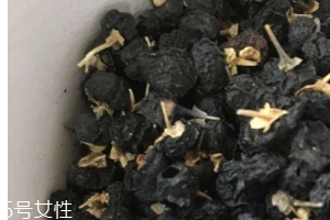 黑枸杞青少年能吃嗎？可以適量喝