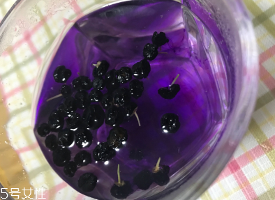 黑枸杞青少年能吃嗎？可以適量喝