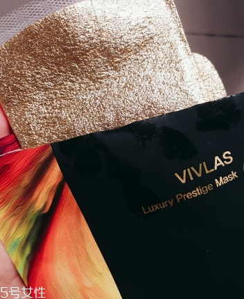 vivlas唯蘭頌黃金金箔面膜怎么用？