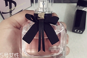 圣羅蘭反轉(zhuǎn)巴黎香水好聞嗎？愛(ài)情的味道