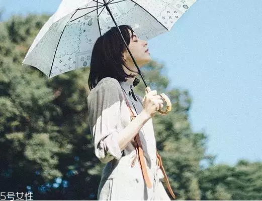 防曬傘如何選 太陽(yáng)傘選購(gòu)小竅門(mén)