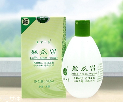 巨型一號和千纖草哪個好？都是絲瓜原液品牌